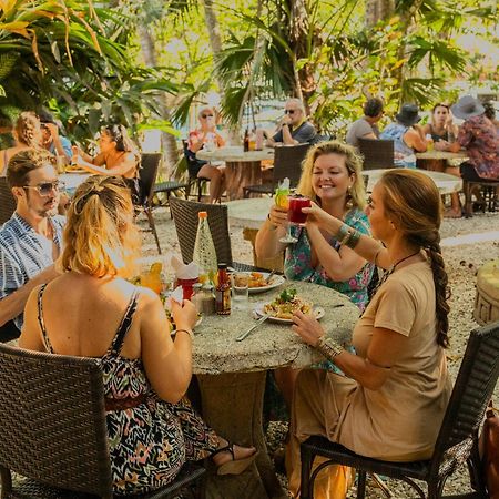 El Sano Banano Beachside Hotel Montezuma Dış mekan fotoğraf