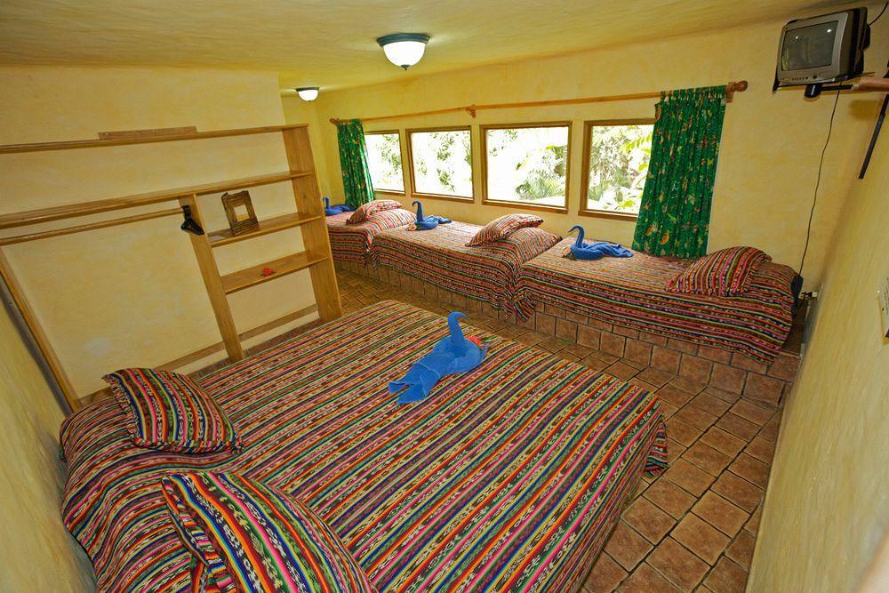 El Sano Banano Beachside Hotel Montezuma Dış mekan fotoğraf