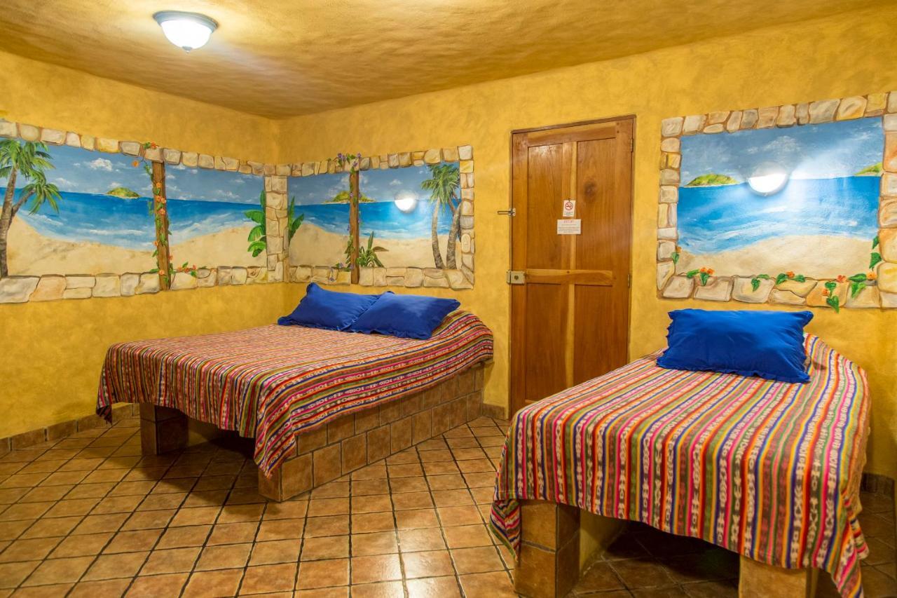 El Sano Banano Beachside Hotel Montezuma Dış mekan fotoğraf